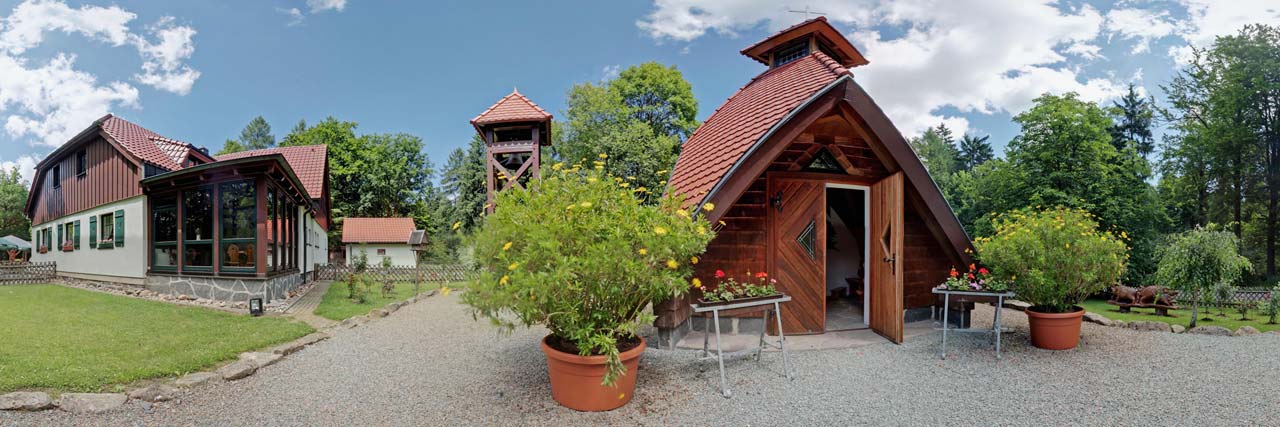 Hochzeit in Gartenkapelle – Feiern im Restaurant Weidmannsruh Hochzeit in Gartenkapelle - Feiern im Restaurant Weidmannsruh